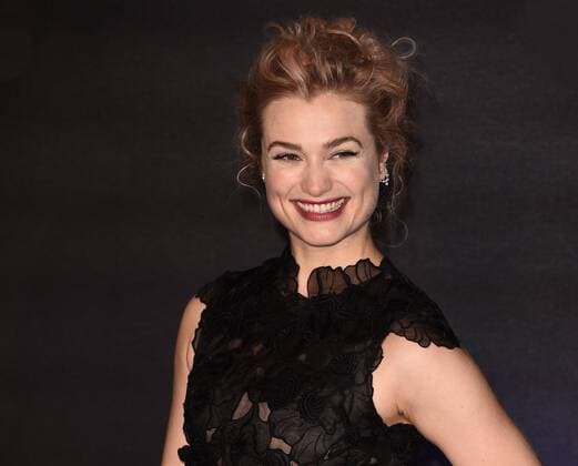 Fantastic Beasts And Where To Find Them London, UK Alison Sudol at The European Premiere of Fantastic Beasts And Where To Find Them held at Odeon Leicester Square, London on Tues 15 November 2016 LMK392-62756-161116 