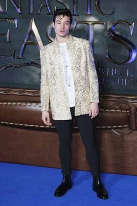 Ezra Millerbei der Europapremiere des Kinofilms Fantastic Beasts and Where to Find Them Phantastische Tierwesen und wo sie zu finden sind im Odeon Leicester Square. London, 15.11.2016 Foto:xJ.xSpicerx xFuturexImage