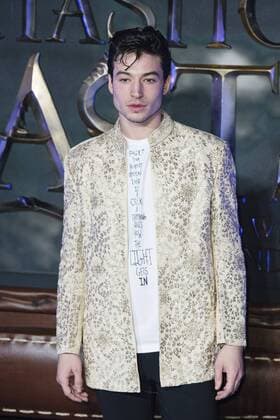 Ezra Millerbei der Europapremiere des Kinofilms Fantastic Beasts and Where to Find Them Phantastische Tierwesen und wo sie zu finden sind im Odeon Leicester Square. London, 15.11.2016 Foto:xJ.xSpicerx xFuturexImage