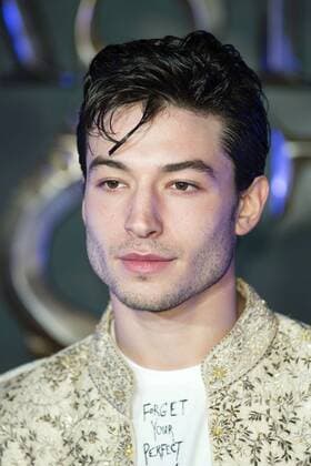 Ezra Millerbei der Europapremiere des Kinofilms Fantastic Beasts and Where to Find Them Phantastische Tierwesen und wo sie zu finden sind im Odeon Leicester Square. London, 15.11.2016 Foto:xJ.xSpicerx xFuturexImage