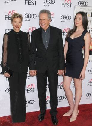 November 16, 2016 - Los Angeles, California, United States - November 16th 2016 - Los Angeles California USA - Actress ANNETTE BENING, Actor WARREN BEATTY, ELLA BEATTY at the AFI Film Festival Tribute to Annette Bening Gala Screening 20th Century Woman held at the TCL Chinese Theater, Hollywood, CA Los Angeles United States - ZUMAf05_ 20161116_zaf_f05_011