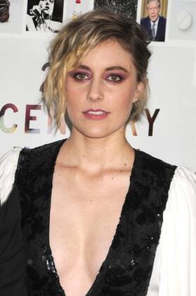 November 16, 2016 - Los Angeles, California, United States - November 16th 2016 - Los Angeles California USA - Actress GRETA GERWIG at the AFI Film Festival Tribute to Annette Bening Gala Screening 20th Century Woman held at the TCL Chinese Theater, Hollywood, CA Los Angeles United States - ZUMAf05_ 20161116_zaf_f05_013