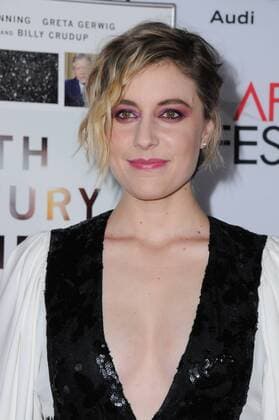 November 16, 2016 - Hollywood, CA, United States - 16 November 2016 - Hollywood, California. Greta Gerwig. AFI FEST 2016 Presented By Audi - A Tribute To Annette Bening And Gala Screening Of A24 s 20th Century Women held at TCL Chinese Theater. Photo Credit: AdMedia Hollywood United States - ZUMAa123 20161116_zaa_a123_061