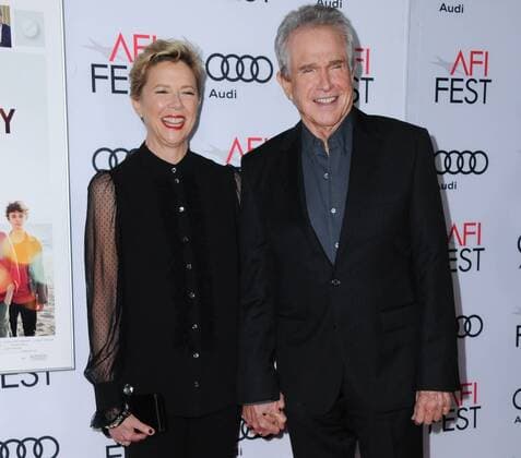 November 16, 2016 - Hollywood, CA, United States - 16 November 2016 - Hollywood, California. Annette Bening, Warren Beatty. AFI FEST 2016 Presented By Audi - A Tribute To Annette Bening And Gala Screening Of A24 s 20th Century Women held at TCL Chinese Theater. Photo Credit: AdMedia Hollywood United States - ZUMAa123 20161116_zaa_a123_041