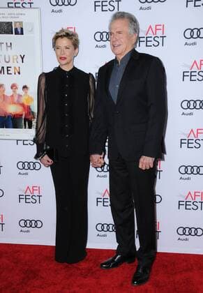 November 16, 2016 - Hollywood, CA, United States - 16 November 2016 - Hollywood, California. Annette Bening, Warren Beatty. AFI FEST 2016 Presented By Audi - A Tribute To Annette Bening And Gala Screening Of A24 s 20th Century Women held at TCL Chinese Theater. Photo Credit: AdMedia Hollywood United States - ZUMAa123 20161116_zaa_a123_035