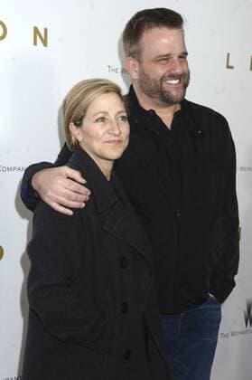 Edie Falco und Stephen Wallem bei der Premiere des Kinofilms Lion im Museum of Modern Art. New York, 16.11.2016 Foto:xD.xVanxTinex xFuturexImage