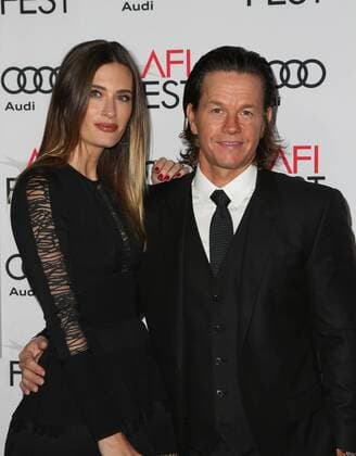 November 17, 2016 - Hollywood, CA, United States - 17 November 2016 - Hollywood, California - Rhea Durham, Mark Wahlberg. AFI FEST 2016 - Closing Gala - Premiere Of Patriot s Day held at The TCL Chinese Theatre. Photo Credit: AdMedia Hollywood United States - ZUMAa123 20161117_zaa_a123_293