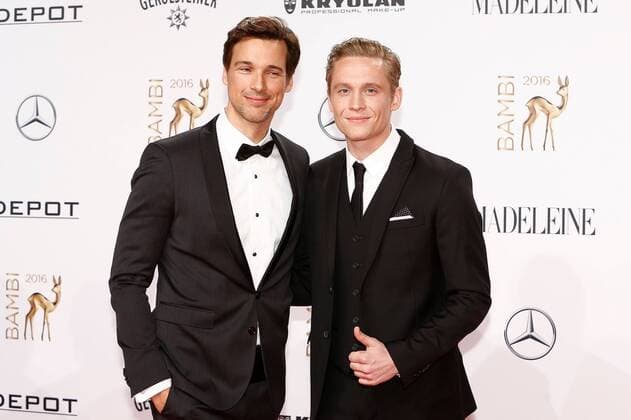 Florian David Fitz und Matthias Schweighöfer bei der Verleihung Bambi 2016 am 17.11.2016 in Berlin Bambi 2016 Verleihung in Berlin 