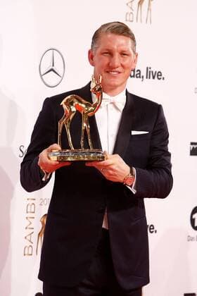 Themen der Woche Bastian Schweinsteiger bei der Verleihung Bambi 2016 am 17.11.2016 in Berlin Bambi 2016 Verleihung in Berlin 
