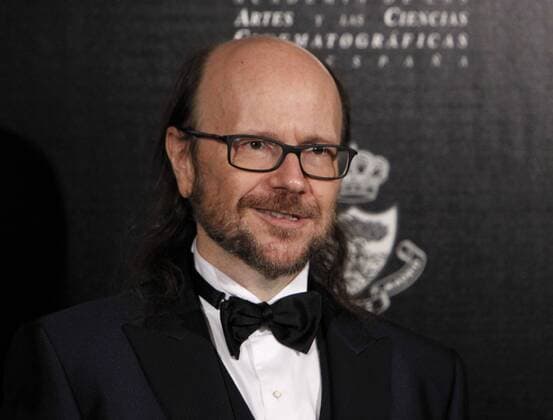 Spanish actor, producer, writer and filmmaker Santiago Segura poses as he arrives at the award of the Gold Medal of the Academy 2016, in Madrid, Spain, 18 November 2016. EFE Javier Lopez SANTIAGO SEGURA RECEIVES THE GOLD MEDAL OF THE ACADEMY !ACHTUNG: NUR REDAKTIONELLE NUTZUNG!  MAD002 20161118-636151045664040610