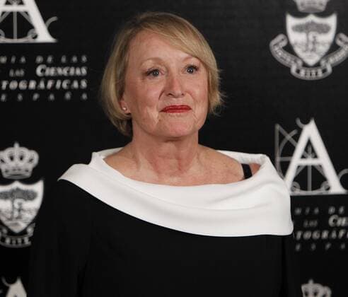 President of the Cinema Academy Yvonne Blake poses as she arrives at the Gold Medal of the Academy 2016 awarded to Spanish actor and filmmaker Santiago Segura, in Madrid, Spain, 18 November 2016. EFE Javier Lopez SANTIAGO SEGURA RECEIVES THE GOLD MEDAL OF THE ACADEMY !ACHTUNG: NUR REDAKTIONELLE NUTZUNG!  MAD002 20161118-636151046292256637
