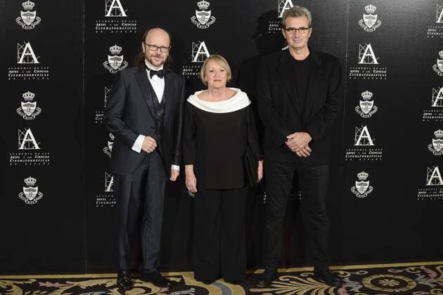 Santiago Segura, The director of the academic Yvonne Blake and Vice President Mariano Barroso attends to the photocall during the delivery of the Golden Medal of the Spanish Cinema Academic to Santiago Segura at Ritz Hotel in Madrid. November 18, Spain. 2016.  (20161118047)