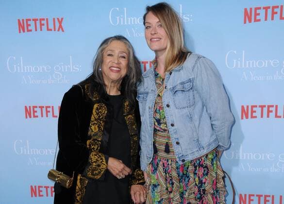 November 18, 2016 - Westwood, CA, United States - 18 November 2016 - Westwood, California. Liz Torres, Emma Herrmann. Premiere Of Netflix s Gilmore Girls: A Year In The Life held at the Regency Bruin Theatre. Photo Credit: AdMedia Westwood United States - ZUMAa123 20161118_zaa_a123_148