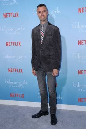 November 18, 2016 - Westwood, CA, United States - 18 November 2016 - Westwood, California. Sean Gunn. Premiere Of Netflix s Gilmore Girls: A Year In The Life held at the Regency Bruin Theatre. Photo Credit: AdMedia Westwood United States - ZUMAa123 20161118_zaa_a123_177