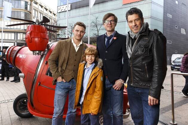 Friedrich Mücke, Arsseni Bultmann, Ralph Caspers und Wolfgang Groos bei der Weltpremiere des Kinofilms Robbi, Tobbi und das Fliewatüüt im Cinedom. Köln, 19.11.2016 Foto:xC.xHardtx xFuturexImage