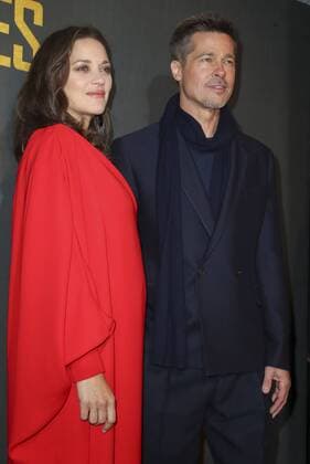 Marion Cotillard et Brad Pitt - Photocall zum Film - Allied (Vertraute Fremde) - Paris - 20 11 2016 GwendolineLeGoff 