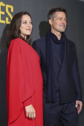 Marion Cotillard et Brad Pitt - Photocall zum Film - Allied (Vertraute Fremde) - Paris - 20 11 2016 GwendolineLeGoff 