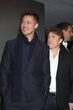 Brad Pitt et Thierry Fremont - Photocall zum Film - Allied (Vertraute Fremde) - Paris - 20 11 2016 GwendolineLeGoff 