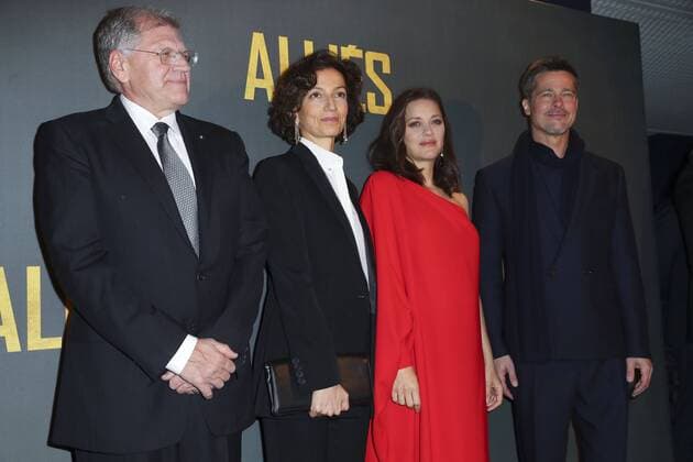 Robert Zemeckis Audrey Azoulay Marion Cotillard et Brad Pitt - Photocall zum Film - Allied (Vertraute Fremde) - Paris - 20 11 2016 GwendolineLeGoff 