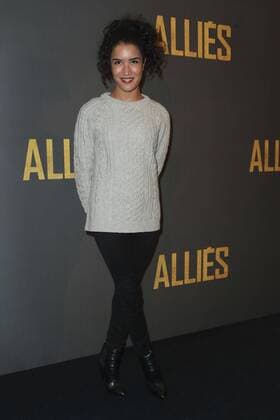 Sabrina Ouazani - Photocall zum Film - Allied (Vertraute Fremde) - Paris - 20 11 2016 GwendolineLeGoff 