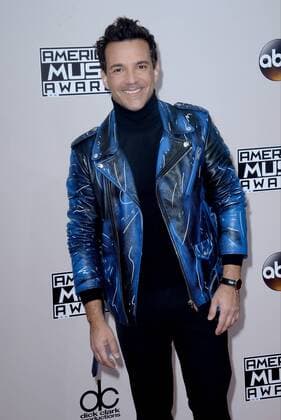 Stylist George Kotsiopoulos arrives for the 2016 American Music Awards held at Microsoft Theater in Los Angeles on November 20, 2016.  LAP20161120018 JIMxRUYMEN