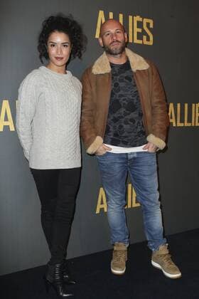 Franck Gastambide et Sabrina Ouazani - Photocall zum Film - Allied (Vertraute Fremde) - Paris - 20 11 2016 GwendolineLeGoff 