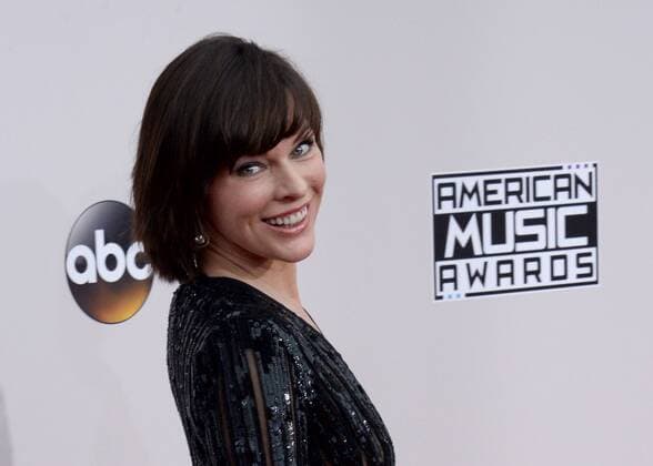 American Music Awards in Los Angeles Actress Milla Jovovich arrives for the 2016 American Music Awards held at Microsoft Theater in Los Angeles on November 20, 2016.  LAP20161120209 JIMxRUYMEN