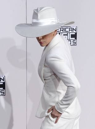 Lady Gaga arrives for the 2016 American Music Awards held at Microsoft Theater in Los Angeles on November 20, 2016.  LAP20161120256 JIMxRUYMEN