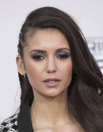 November 20, 2016 - Los Angeles, California, U.S - Nina Dobrev on the Red Carpet of the 2016 American Music Awards held on Sunday, November 20, 2016 at the Microsoft Theatre in Los Angeles, California. Los Angeles U.S. - ZUMAp124 20161120_zaa_p124_007