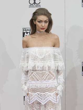 November 20, 2016 - Los Angeles, California, U.S - Gigi Hadid on the Red Carpet of the 2016 American Music Awards held on Sunday, November 20, 2016 at the Microsoft Theatre in Los Angeles, California. Los Angeles U.S. - ZUMAp124 20161120_zaa_p124_012