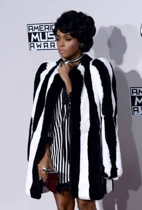 Recording artist Janelle Monae arrives for the 2016 American Music Awards held at Microsoft Theater in Los Angeles on November 20, 2016.  LAP20161120335 JIMxRUYMEN