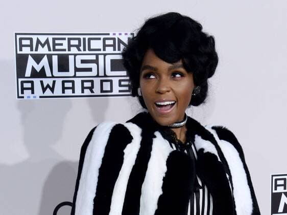 Recording artist Janelle Monae arrives for the 2016 American Music Awards held at Microsoft Theater in Los Angeles on November 20, 2016.  LAP20161120344 JIMxRUYMEN