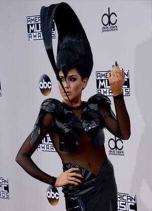 American Music Awards in Los Angeles: Z LaLa mit ausgefallener Frisur Singer Z LaLa arrives for the 2016 American Music Awards held at Microsoft Theater in Los Angeles on November 20, 2016.  LAP20161120415 JIMxRUYMEN
