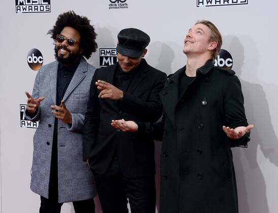(L-R) Jillionaire, Walshy Fire and Diplo of musical group Major Lazer arrive for the 2016 American Music Awards held at Microsoft Theater in Los Angeles on November 20, 2016.  LAP20161120447 JIMxRUYMEN