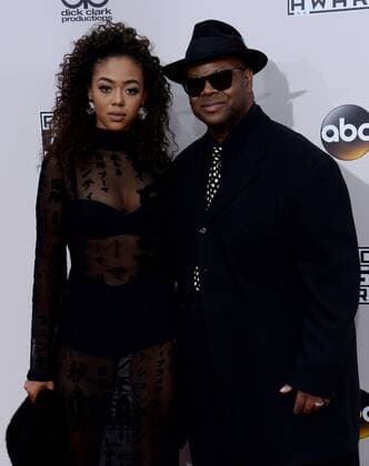 (L-R) Bella Harris and Jimmy Jam arrive for the 2016 American Music Awards held at Microsoft Theater in Los Angeles on November 20, 2016.  LAP20161120463 JIMxRUYMEN