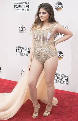 November 20, 2016 - Los Angeles, California, U.S - Lauren Giraldo on the Red Carpet of the 2016 American Music Awards held on Sunday, November 20, 2016 at the Microsoft Theatre in Los Angeles, California. Los Angeles U.S. - ZUMAp124 20161120_zaa_p124_113