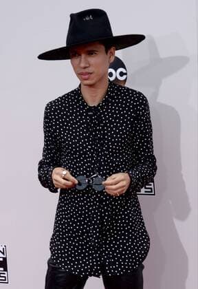 Musician Spencer Ludwig arrives for the 2016 American Music Awards held at Microsoft Theater in Los Angeles on November 20, 2016.  LAP20161120527 JIMxRUYMEN