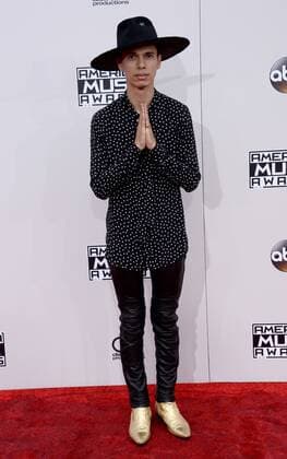 Musician Spencer Ludwig arrives for the 2016 American Music Awards held at Microsoft Theater in Los Angeles on November 20, 2016.  LAP20161120529 JIMxRUYMEN