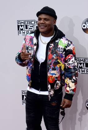 Singer Sean Garrett arrives for the 2016 American Music Awards held at Microsoft Theater in Los Angeles on November 20, 2016.  LAP20161120542 JIMxRUYMEN