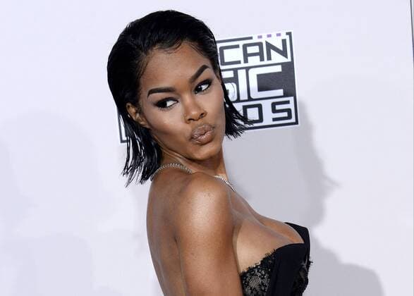 American Music Awards in Los Angeles Actress Teyana Taylor arrives for the 2016 American Music Awards held at Microsoft Theater in Los Angeles on November 20, 2016.  LAP20161120568 JIMxRUYMEN