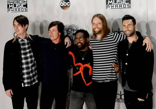 (L-R) Musicians Mickey Madden, Matt Flynn, PJ Morton, James Valentine and Adam Levine of Maroon 5 appear backstage during the 2016 American Music Awards held at Microsoft Theater in Los Angeles on November 20, 2016.  LAP20161120587 JIMxRUYMEN