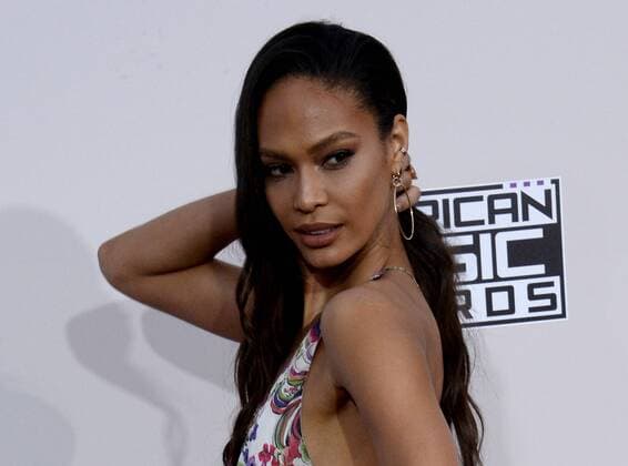 Model Joan Smalls arrives for the 2016 American Music Awards held at Microsoft Theater in Los Angeles on November 20, 2016.  LAP20161120612 JIMxRUYMEN