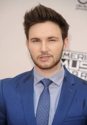 AJ Lehrman AMERICAN MUSIC AWARDS: ARRIVALS Los Angeles Patrick Rideaux PicturePerfect