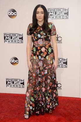 Noah Cyrus AMERICAN MUSIC AWARDS: ARRIVALS Los Angeles Patrick Rideaux PicturePerfect