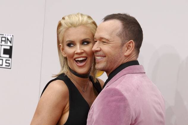 Donnie Wahlberg & wife Jenny McCarthy AMERICAN MUSIC AWARDS: ARRIVALS Los Angeles Patrick Rideaux PicturePerfect