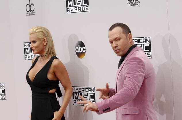 Donnie Wahlberg & wife Jenny McCarthy AMERICAN MUSIC AWARDS: ARRIVALS Los Angeles Patrick Rideaux PicturePerfect