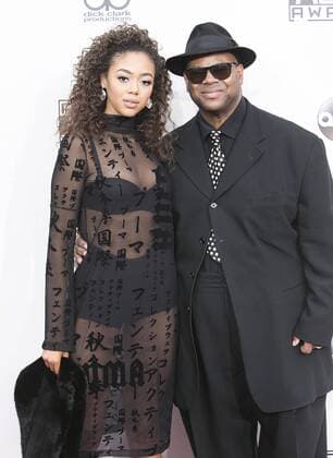 November 20, 2016 - Los Angeles, California, U.S - Bella Harris and Jimmy Jam on the Red Carpet of the 2016 American Music Awards held on Sunday, November 20, 2016 at the Microsoft Theatre in Los Angeles, California. Los Angeles U.S. - ZUMAp124 20161120_zaa_p124_185