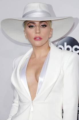 Lady Gaga bei der Ankunft zu den American Music Awards am 20.11.2016 in Los Angeles 2016 American Music Awards in Los Angeles 