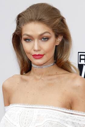 Gigi Hadid bei der Ankunft zu den American Music Awards am 20.11.2016 in Los Angeles 2016 American Music Awards in Los Angeles 