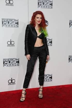 20 November 2016 - Los Angeles, California - Bella Thorne. 2016 American Music Awards held at Microsoft Theater. Photo Credit: PMA AdMedia - ZUMAa123 20161119_zaa_a123_289
